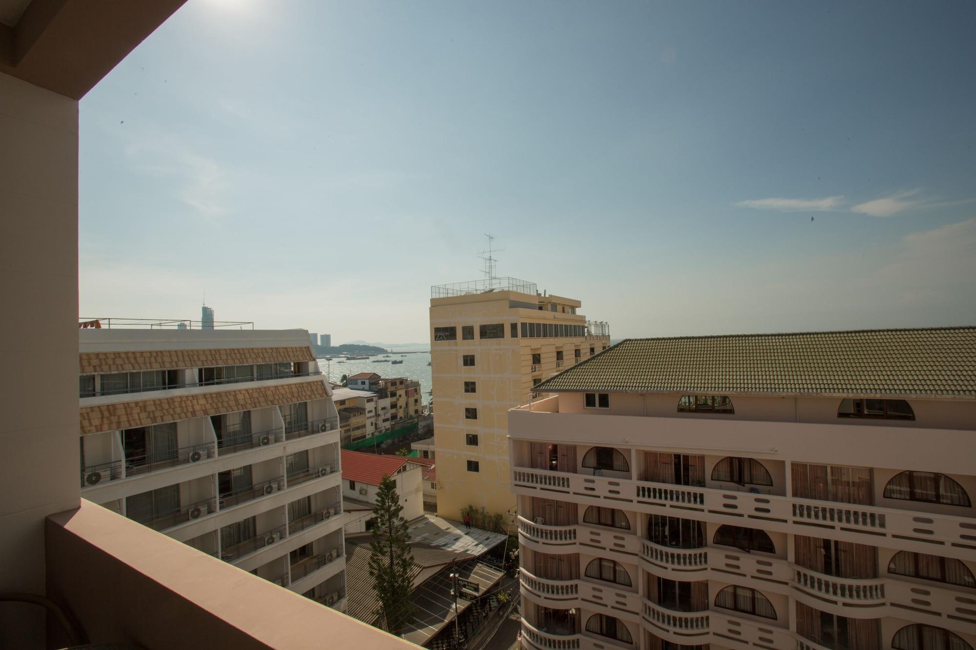 Inn House- Sha Extra Plus Pattaya Εξωτερικό φωτογραφία